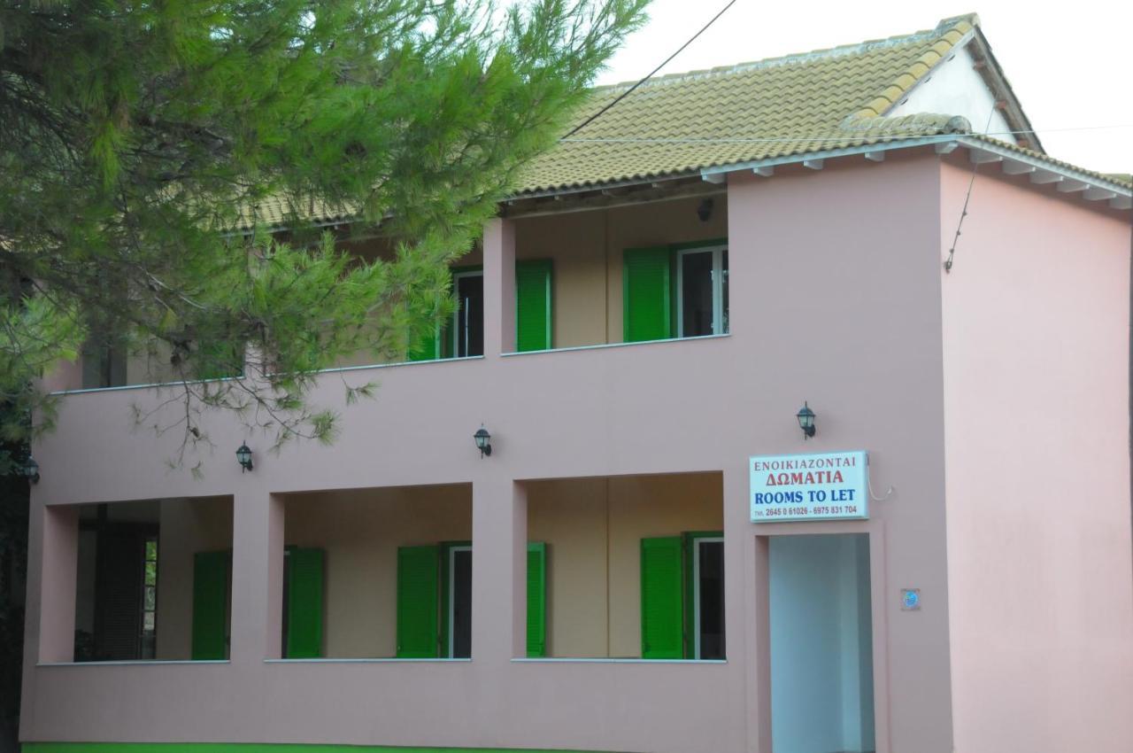 Chalikias Rooms Asprogerakata Exterior photo