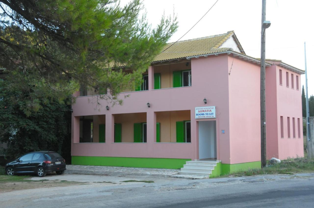 Chalikias Rooms Asprogerakata Exterior photo