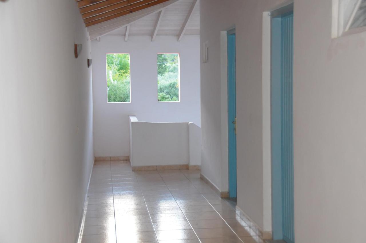 Chalikias Rooms Asprogerakata Exterior photo